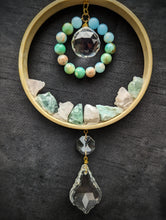 Charger l'image dans la galerie, Suncatcher Douce Puissance