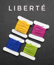 Charger l'image dans la galerie, Coffret Rituel papillon-vulve, reprise de pouvoir et de liberté