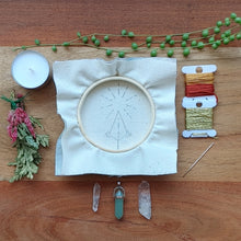 Charger l'image dans la galerie, Coffret SendLight, l'art de se mettre dans SA lumière